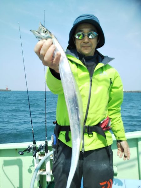 ジギング釣り果・サワラ・アジ・カサゴ